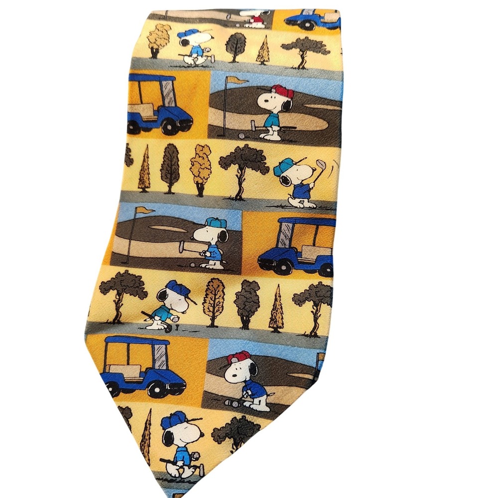 Vintage Peanuts Snoopy Tie Mens Golf Silk Cartoon Novelty Necktie Made USA